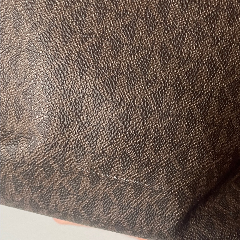 Michael Kors Voyager East/West Tote – Maroon/Brown MK Logo – Like New - Picture 8 of 8